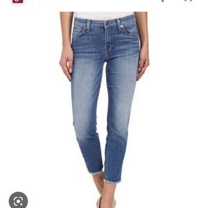 7 for all mankind Kimmie crop blue jeans.  Size 31.